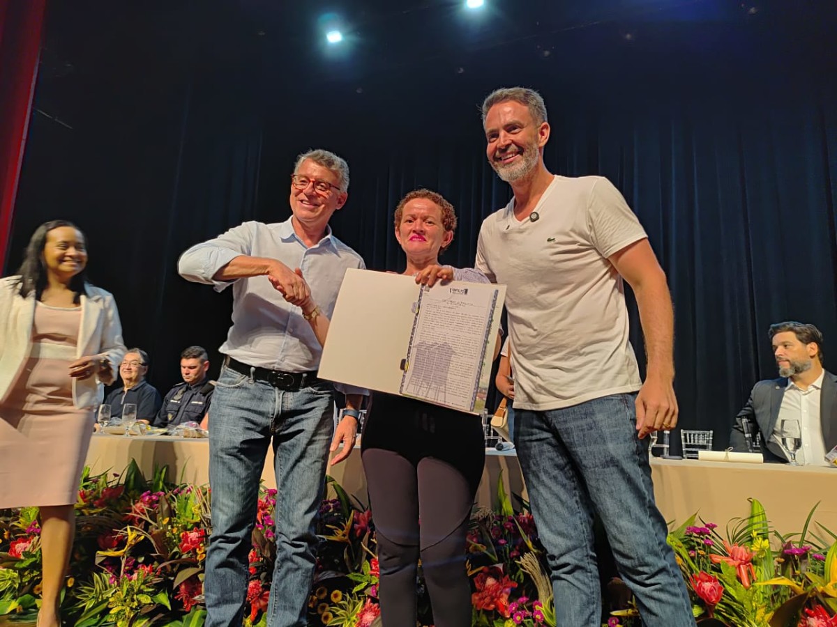 Prefeitura já entregou 1.408 títulos definitivos em várias regiões da cidade