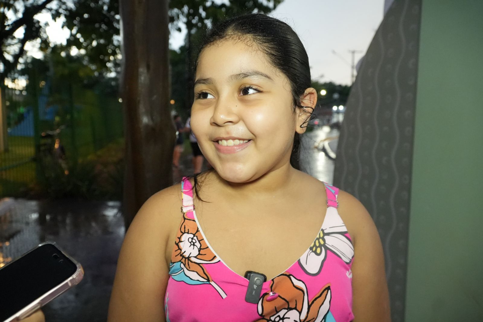  Ana Alice não escondeu a empolgação com as atrações