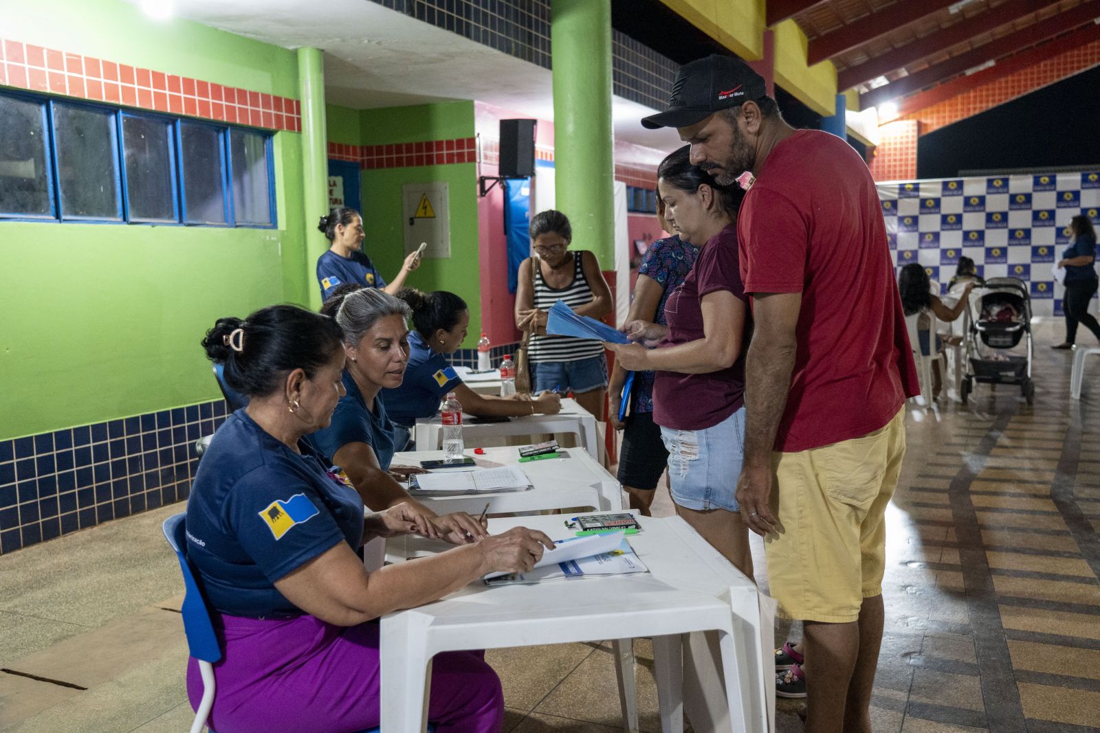 A entrega da titularidade foi realizada na escola municipal Engenheiro Walmer Adão Denny Siqueira